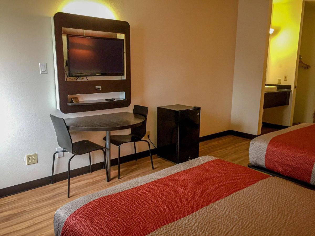 Motel 6-Woodway, Tx Luaran gambar